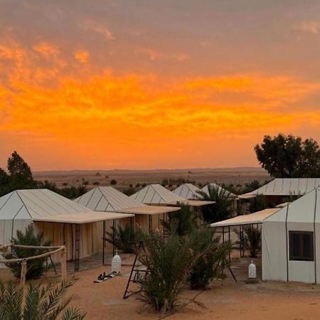 Hotel Sahara traveling camp Merzouga Exterior foto